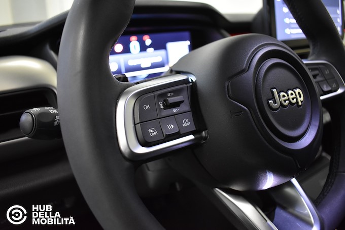 JEEP Avenger 1.2 Turbo 100 CV MHEV Summit